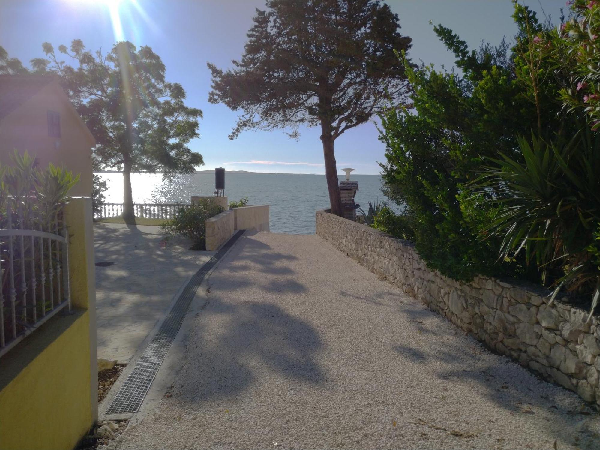 Apartments Zadar Nin Anton I Martina ヴーシ 部屋 写真