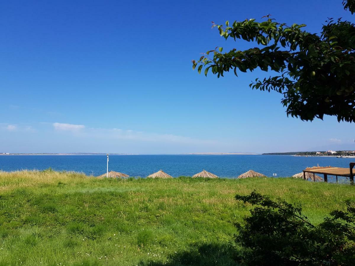 Apartments Zadar Nin Anton I Martina ヴーシ エクステリア 写真