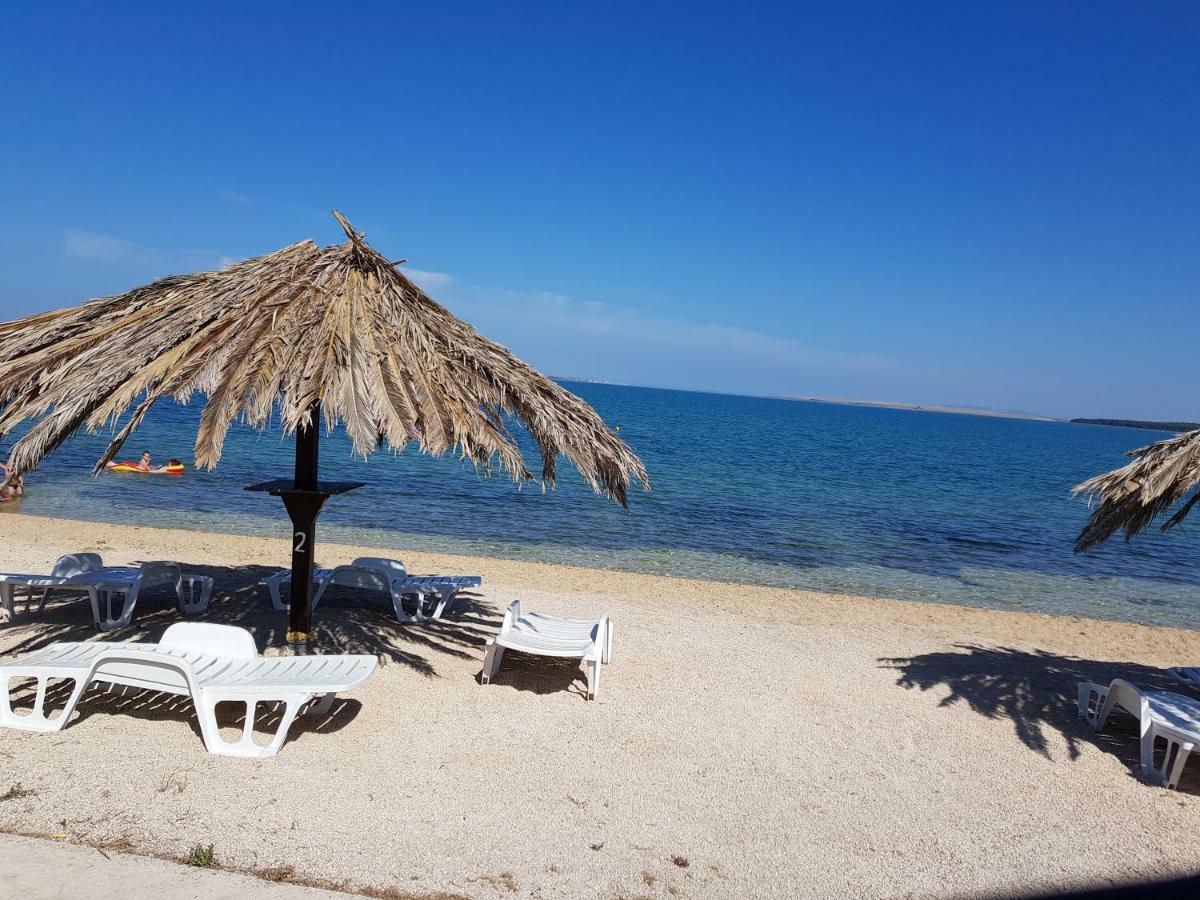 Apartments Zadar Nin Anton I Martina ヴーシ エクステリア 写真